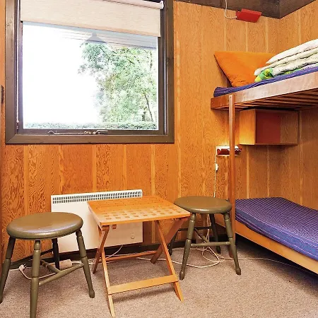Two-bedroom Holiday In 3 *