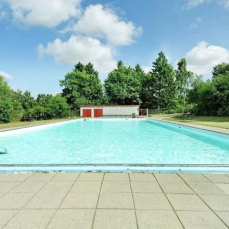 Two-bedroom Holiday In 3 *