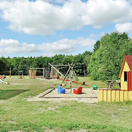 Semesterbostad Two-bedroom Holiday In 3 *